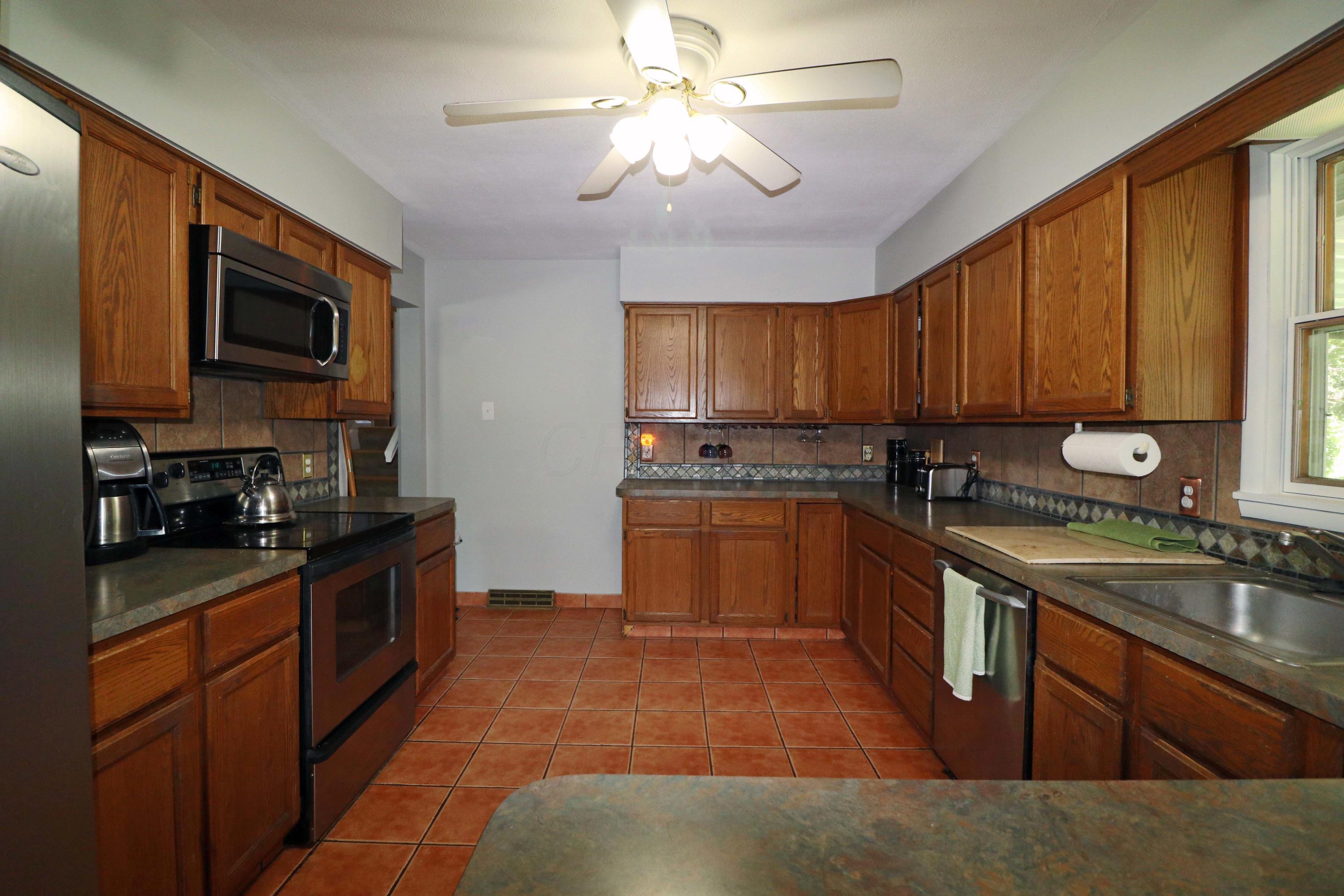 2289 Wickliffe Road Columbus, OH 43221 - Photo 11 of 38 Gallery Image 11
