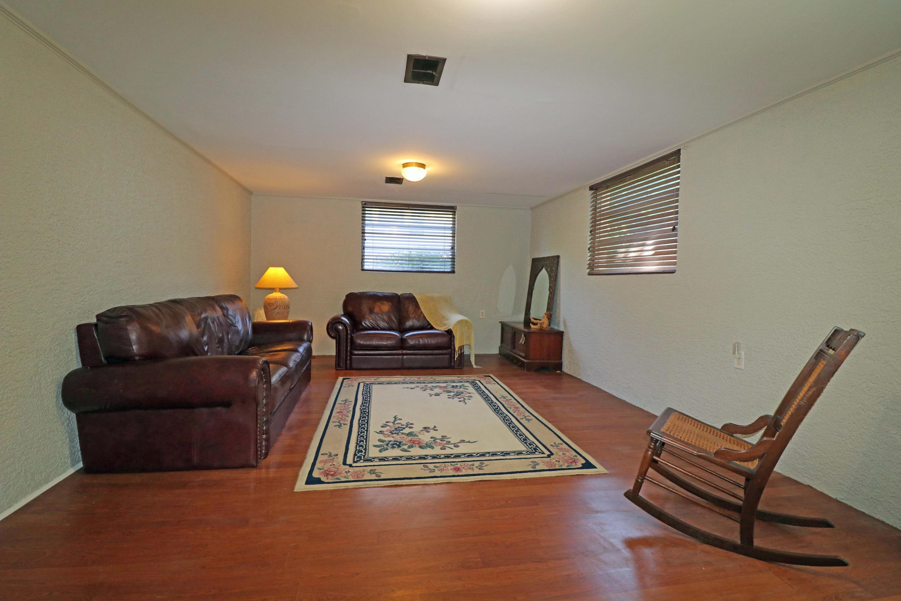 2289 Wickliffe Road Columbus, OH 43221 - Photo 14 of 38 Gallery Image 14