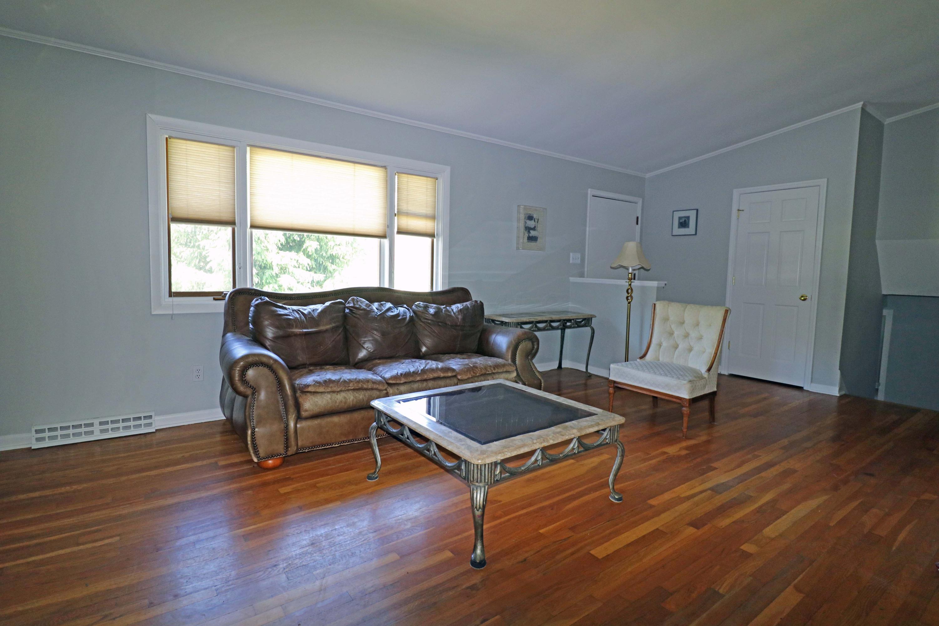 2289 Wickliffe Road Columbus, OH 43221 - Photo 4 of 38 Gallery Image 4