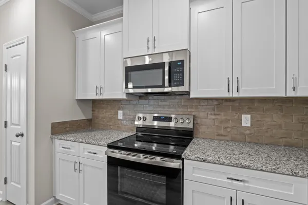 $339,900 | 8193 Snelling Drive, Aiken, SC 29803