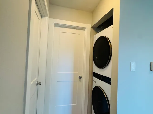 $1,950 | 1443 Homestead Road, Unit 1NW, La Grange Park, IL 60526