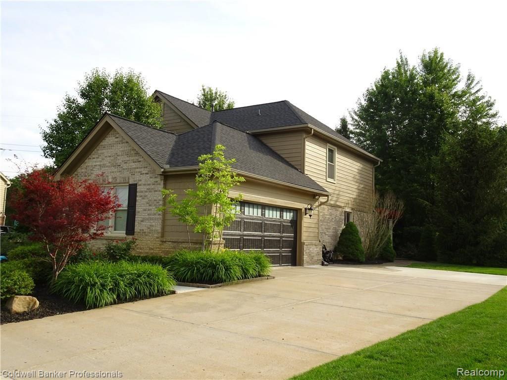 4096 Bold Meadows Rochester, MI 48306 - Photo 2 of 80 DSC01736.JPG