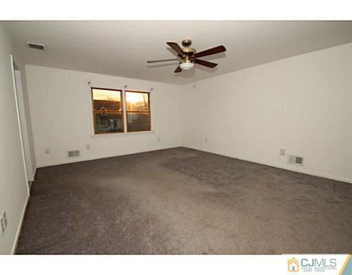 54 Kimberly Road Colonia, NJ 07067 - Photo 24 of 25 Gallery Image 24