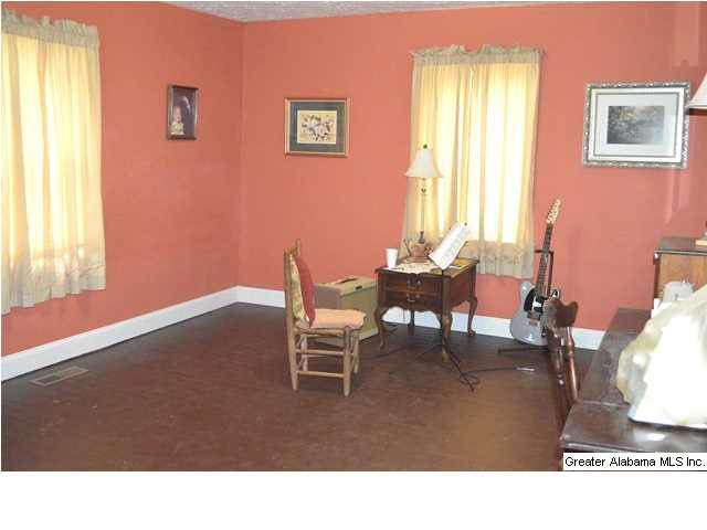 550 Cobb Road Oxford, AL 36203 - Photo 17 of 31