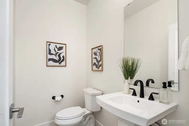 $1,350,000 | 1431 Bandera Avenue Southeast, North Bend, WA 98045