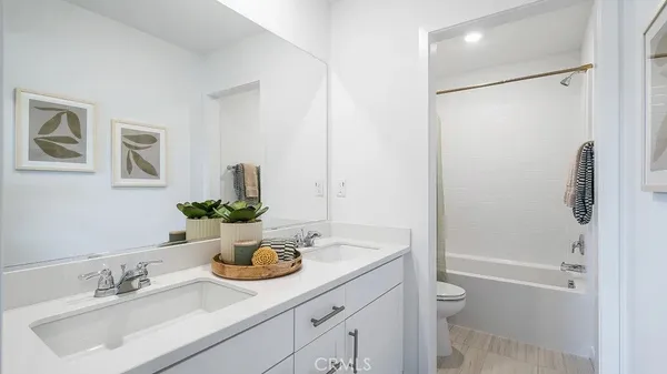 $713,295 | 27152 Lullaby Lane, Menifee, CA 92585