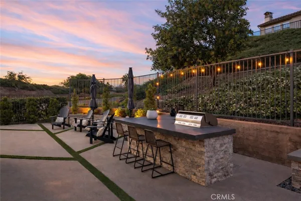 $2,145,000 | 2 Ventada Street, Rancho Mission Viejo, CA 92694