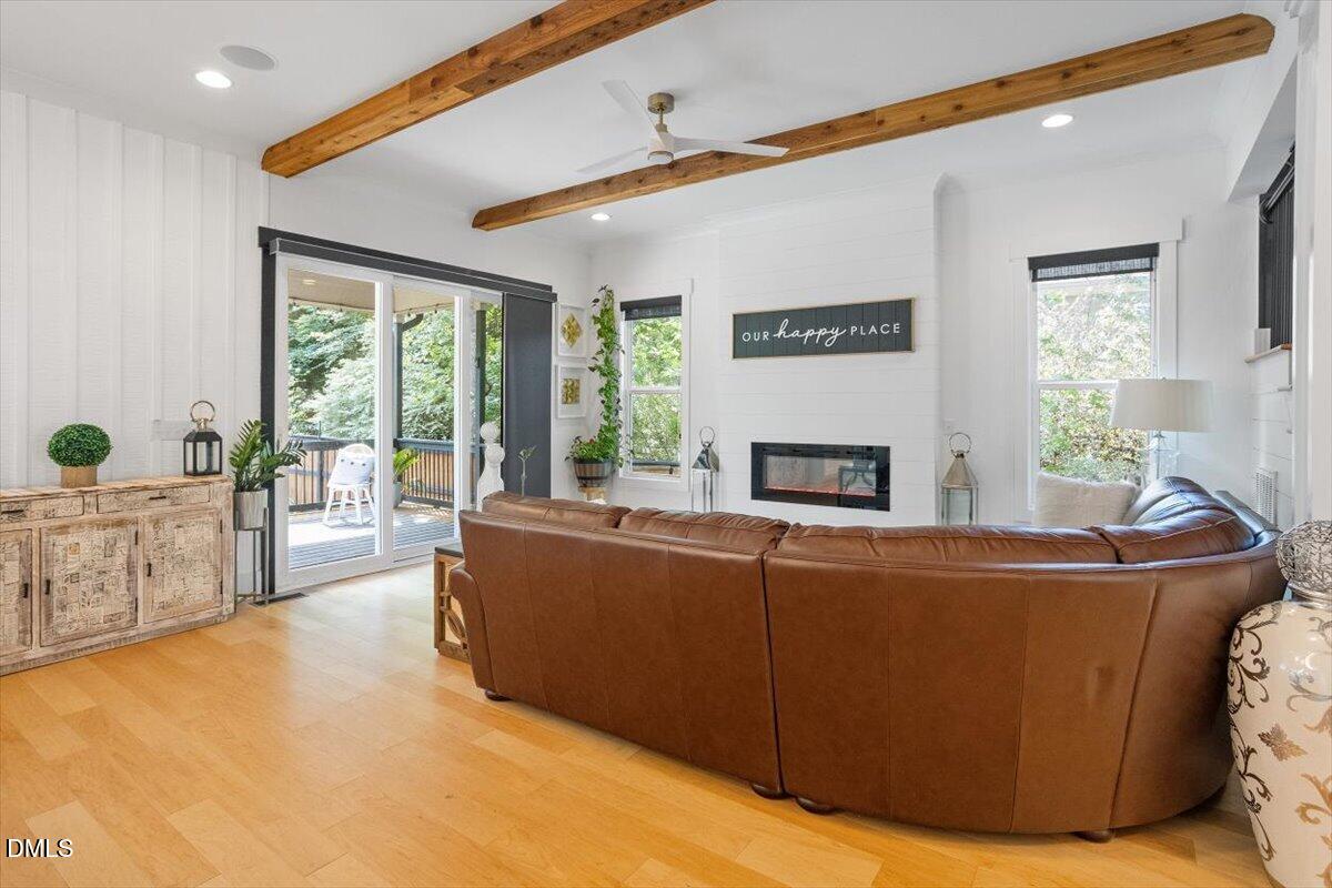 15032 Westerfield Road Wake Forest, NC 27587 - Photo 12 of 39 Living Room