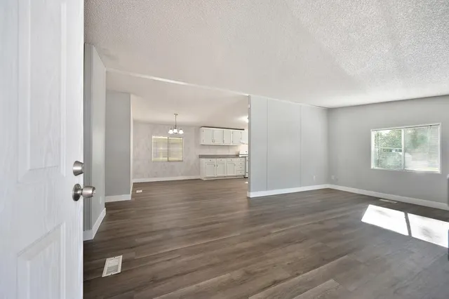 $117,900 | 3901 Lake Road, West Sacramento, CA 95691