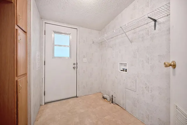 $117,900 | 3901 Lake Road, West Sacramento, CA 95691