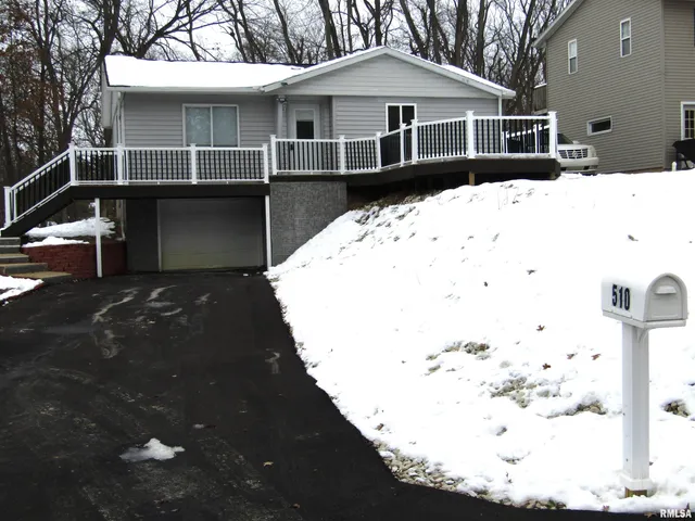 $144,900 | 510 West Milton Avenue, Lewistown, IL 61542