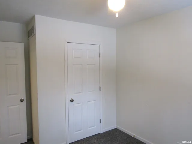 $144,900 | 510 West Milton Avenue, Lewistown, IL 61542