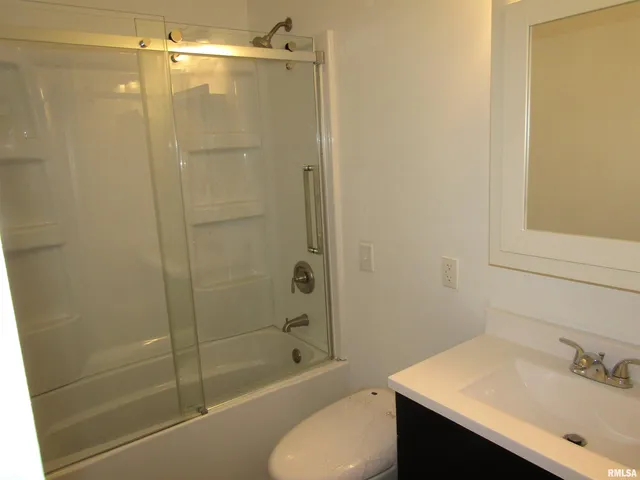 $144,900 | 510 West Milton Avenue, Lewistown, IL 61542