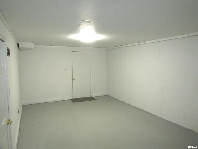 $144,900 | 510 West Milton Avenue, Lewistown, IL 61542