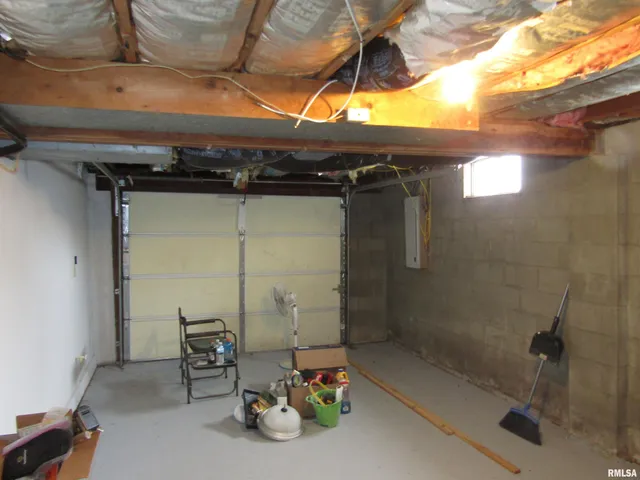 $144,900 | 510 West Milton Avenue, Lewistown, IL 61542