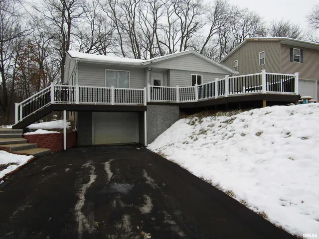 $144,900 | 510 West Milton Avenue, Lewistown, IL 61542