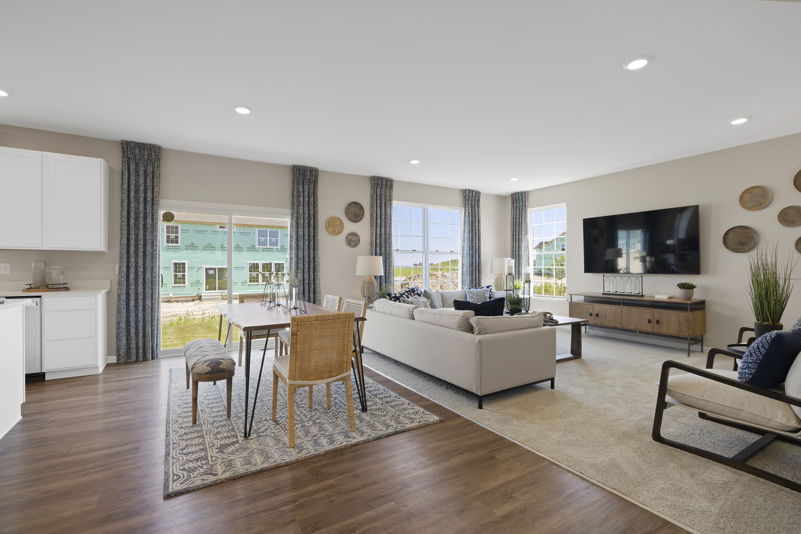 714 Erwin Street Oswego, IL 60543 - Photo 7 of 21