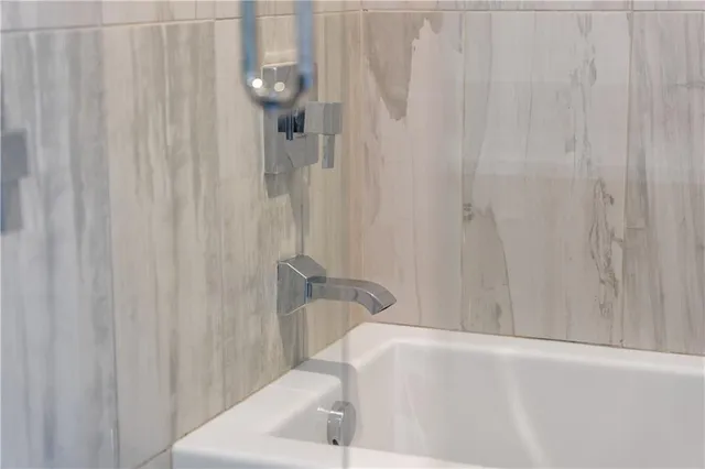 $5,000 | 785 Piedmont Avenue Northeast, Unit E, Atlanta, GA 30308