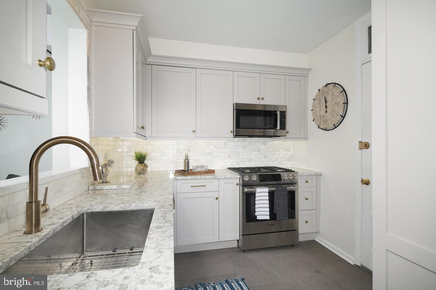 1706 Addison Street Philadelphia, PA 19146 - Photo 9 of 34 Gallery Image 9