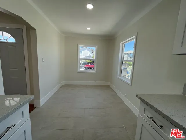 $3,995 | 8640 Baring Cross Street, Los Angeles, CA 90044