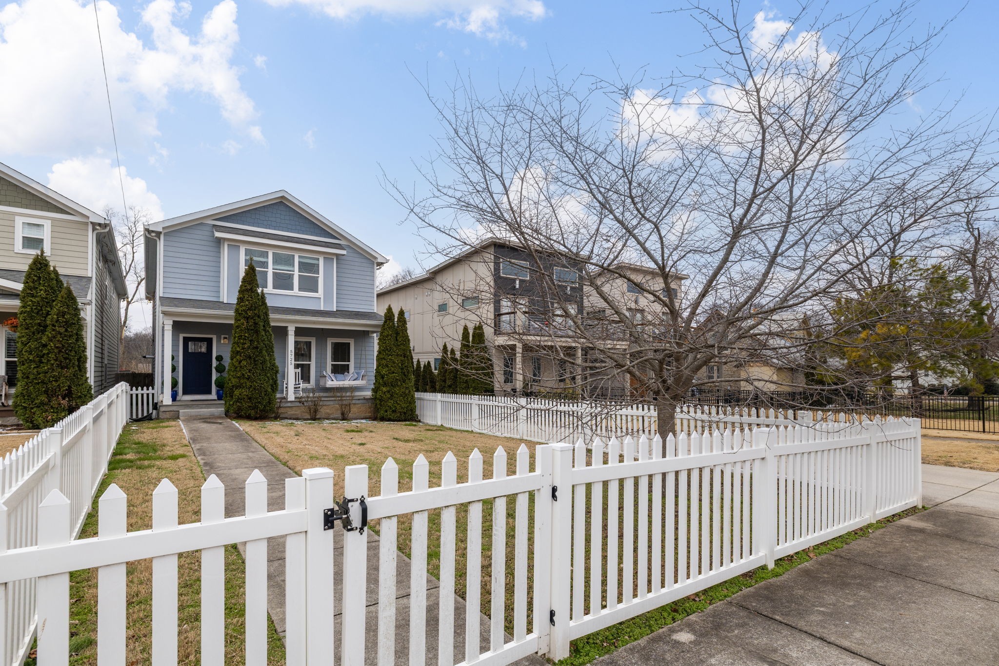 5725 Morrow Road Nashville, TN 37209 - Photo 2 of 35