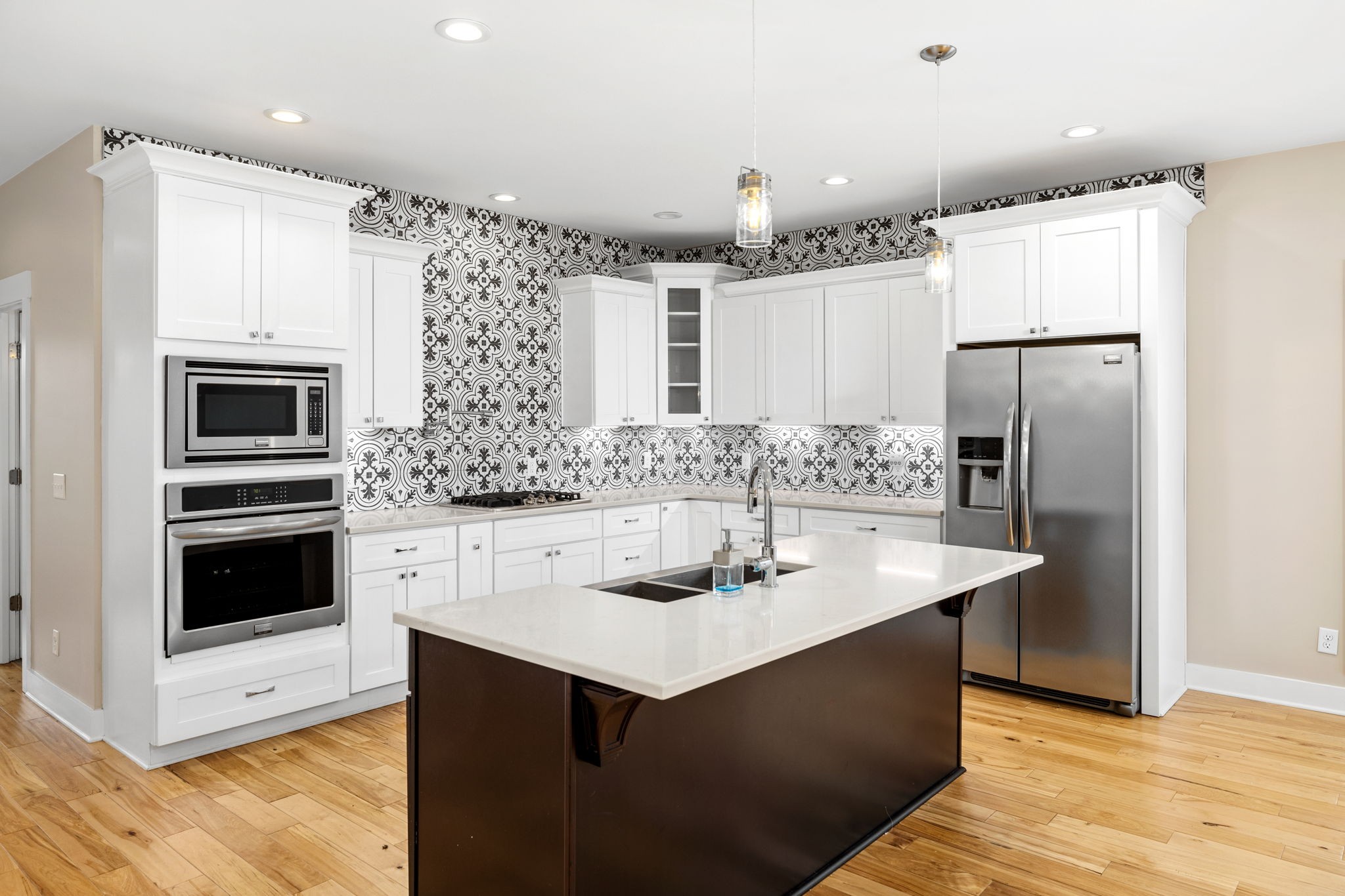 5725 Morrow Road Nashville, TN 37209 - Photo 8 of 35