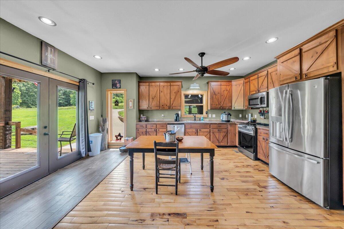 250 Cameron Road Jasper, TN 37347 - Photo 5 of 32 04-BOX09206