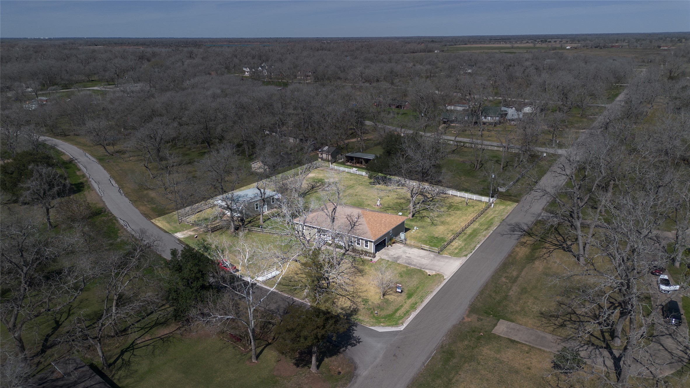 36606 Tejas Road Simonton, TX 77485 - Photo 30 of 32 a view of balcony with wooden floor