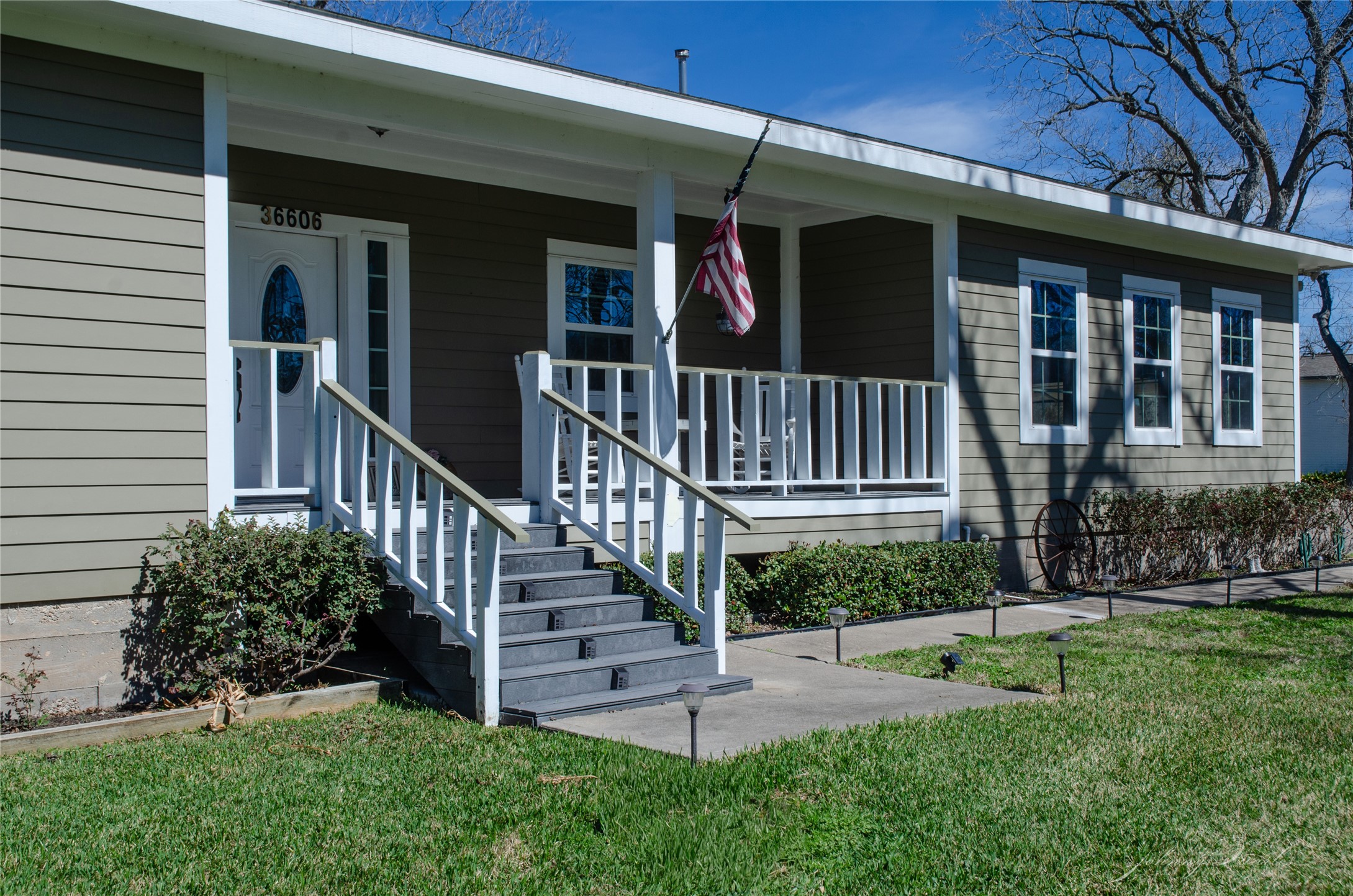 36606 Tejas Road Simonton, TX 77485 - Photo 3 of 32 front view of a house with a yard