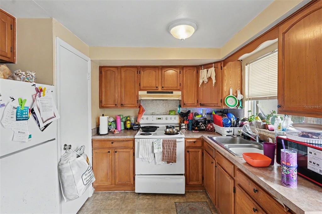 5513 Oceanic Road Holiday, FL 34690 - Photo 31 of 40