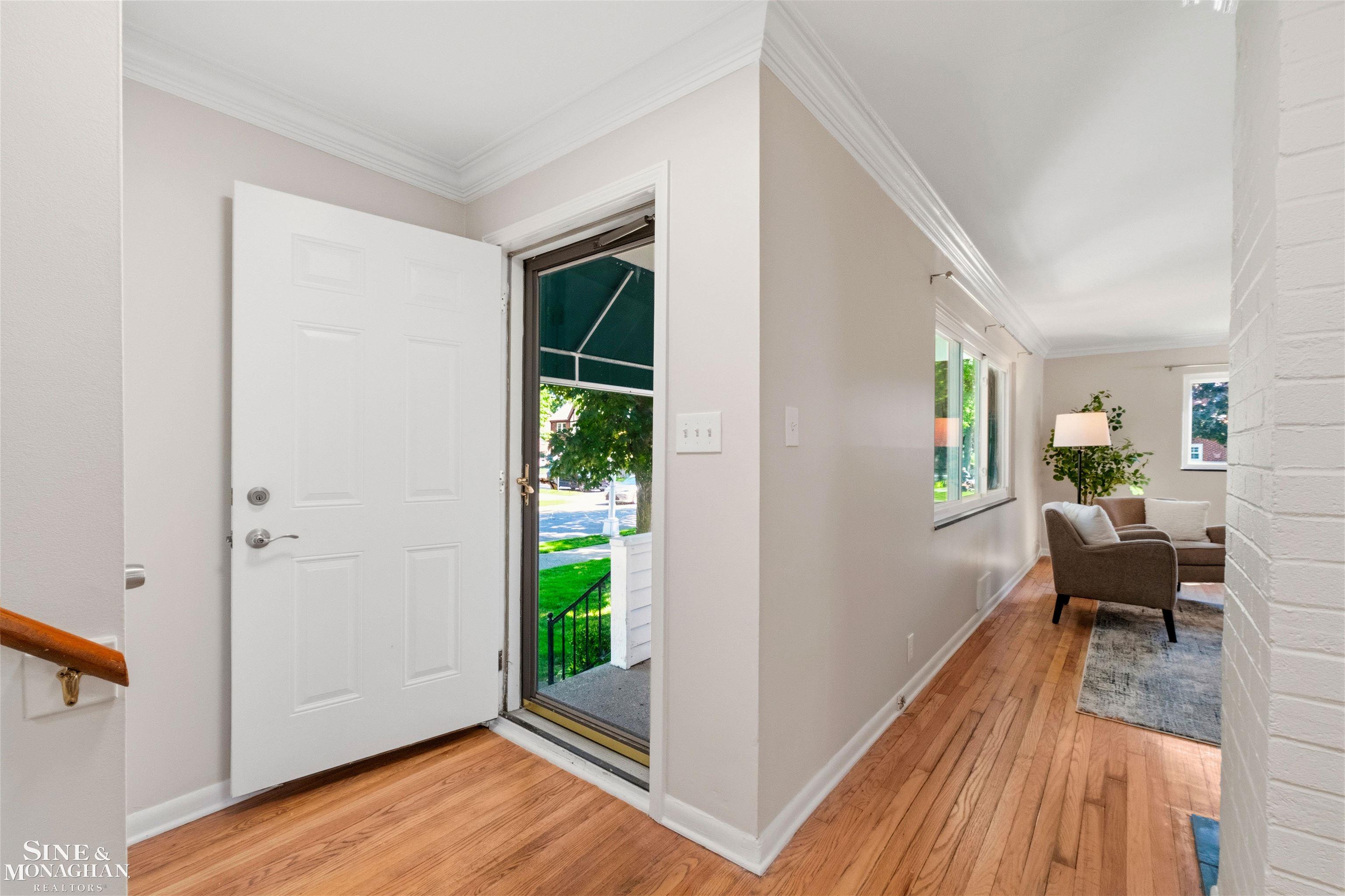 515 Neff Road Grosse Pointe, MI 48230 - Photo 3 of 99