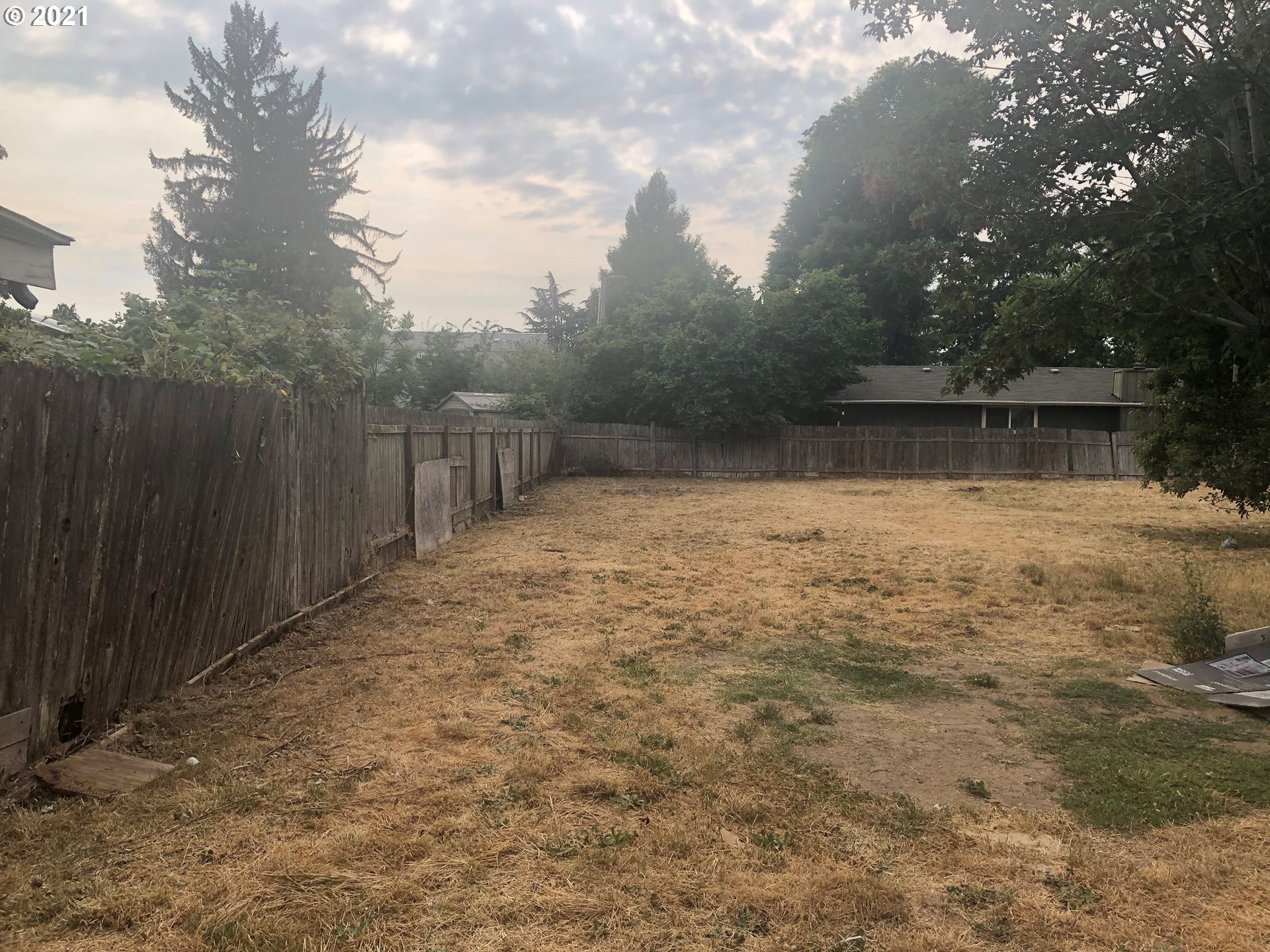 Hughes Street Eugene, OR 97402 - Photo 2 of 15 Gallery Image 2