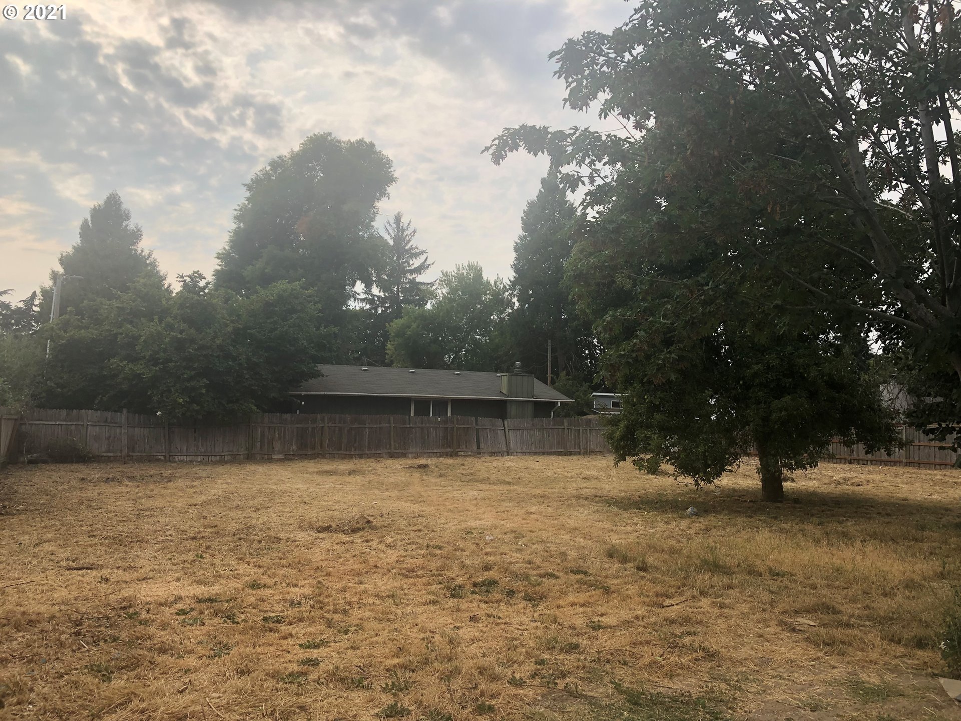 Hughes Street Eugene, OR 97402 - Photo 3 of 15 Gallery Image 3