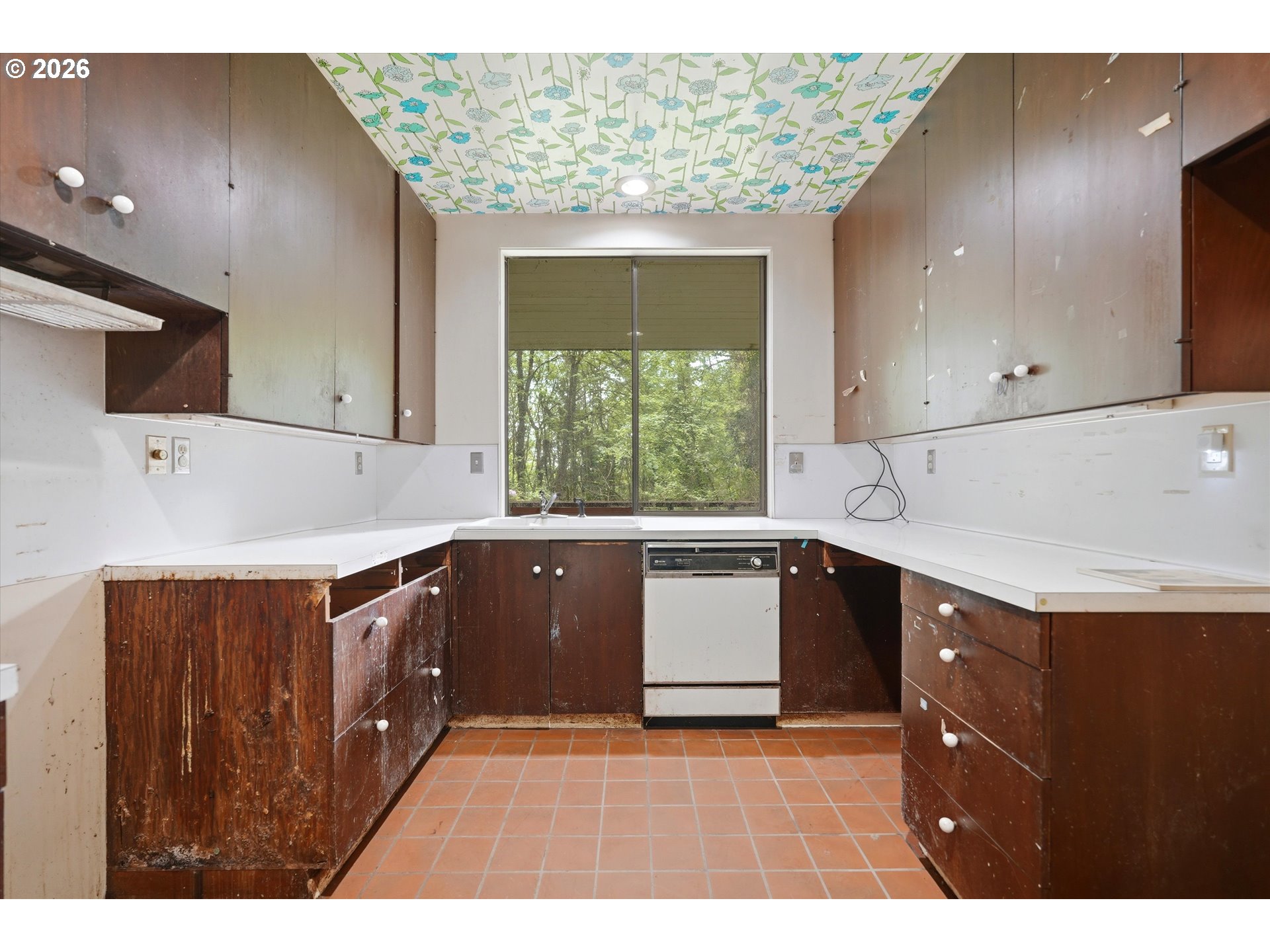 10933 South Riverside Drive Portland, OR 97219 - Photo 9 of 27 Gallery Image 9