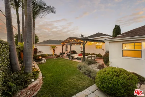$1,595,000 | 6332 West 84th Place, Los Angeles, CA 90045