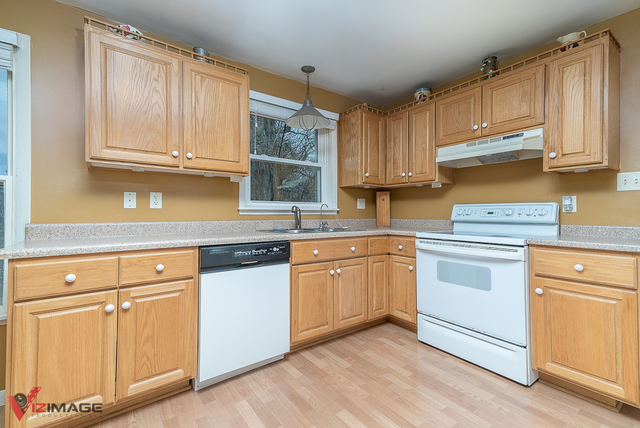 2749 East Brunswick Road Beecher, IL 60401 - Photo 8 of 21