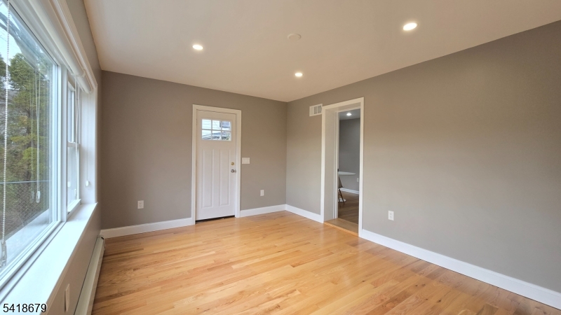 2 Saddle River Road Fair Lawn, NJ 07410 - Photo 13 of 33