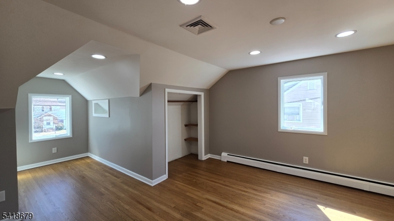 2 Saddle River Road Fair Lawn, NJ 07410 - Photo 16 of 33