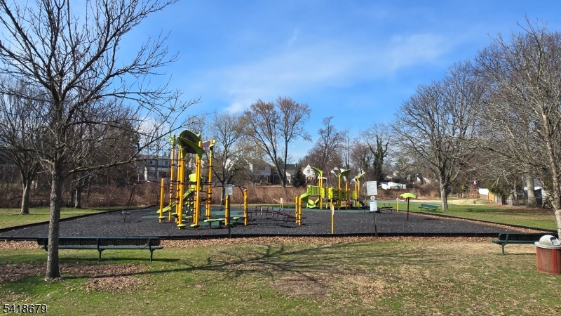 2 Saddle River Road Fair Lawn, NJ 07410 - Photo 30 of 33