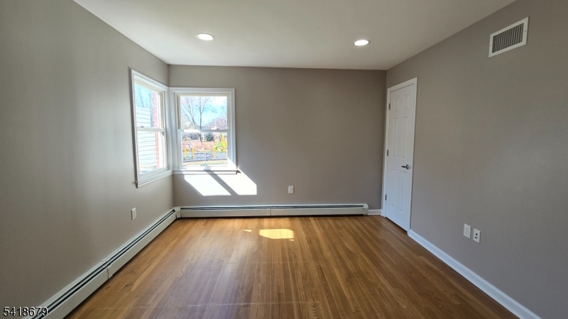 2 Saddle River Road Fair Lawn, NJ 07410 - Photo 10 of 33