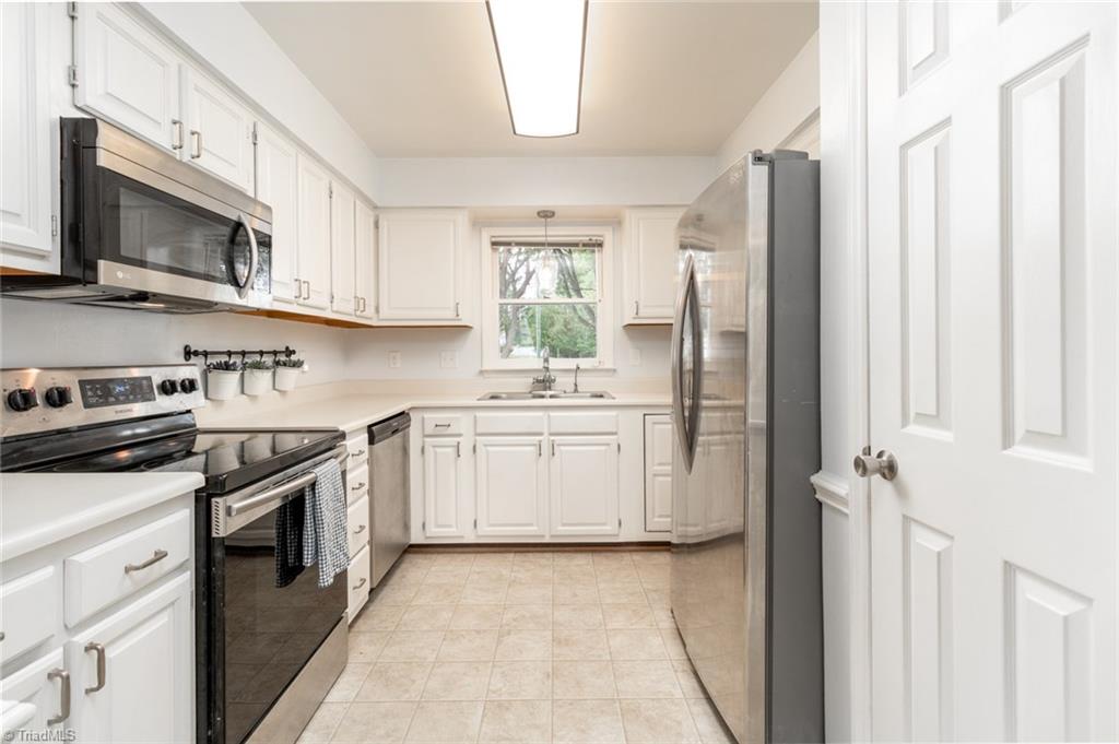 2453 Willard Road High Point, NC 27265 - Photo 13 of 29 Kitchen has plenty of countertop space.