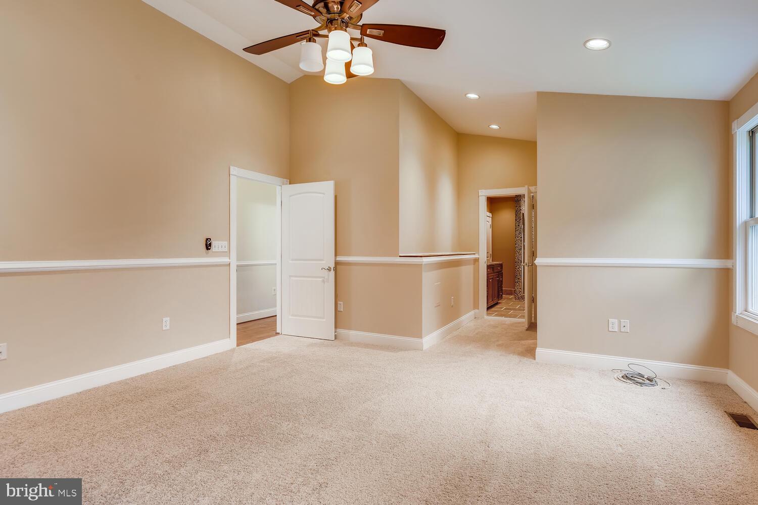 3105 River Drive Road Baltimore, MD 21219 - Photo 16 of 28
