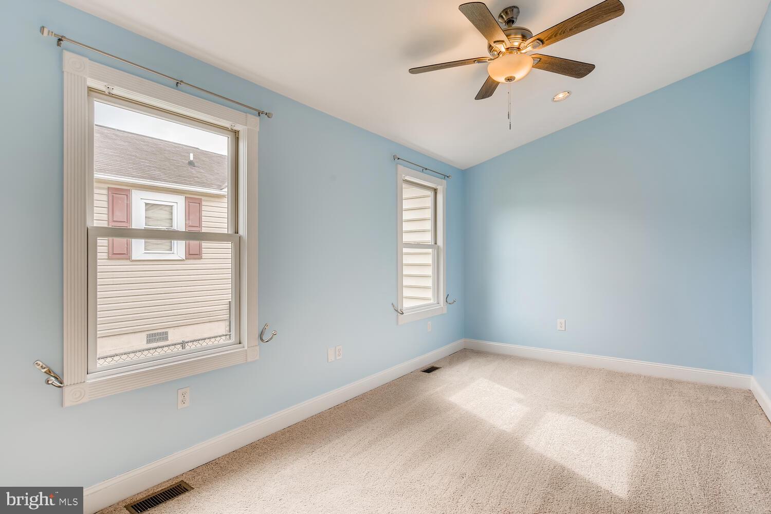 3105 River Drive Road Baltimore, MD 21219 - Photo 20 of 28