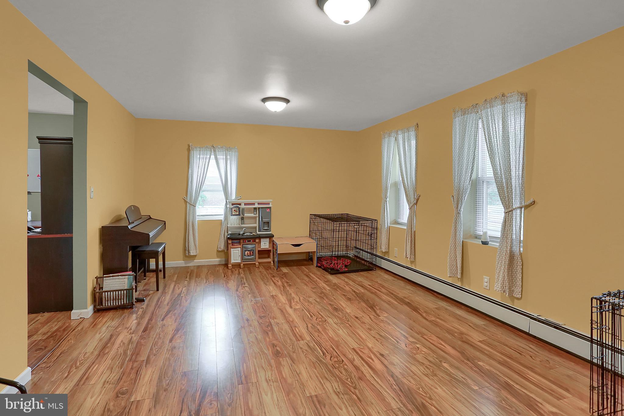 25009 Back Road Concord, PA 17217 - Photo 8 of 43 Gallery Image 8