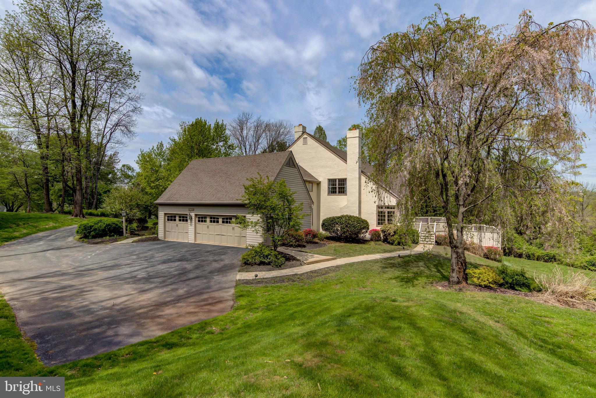 41 Old Covered Bridge Road Newtown Square, PA 19073 - Photo 2 of 39