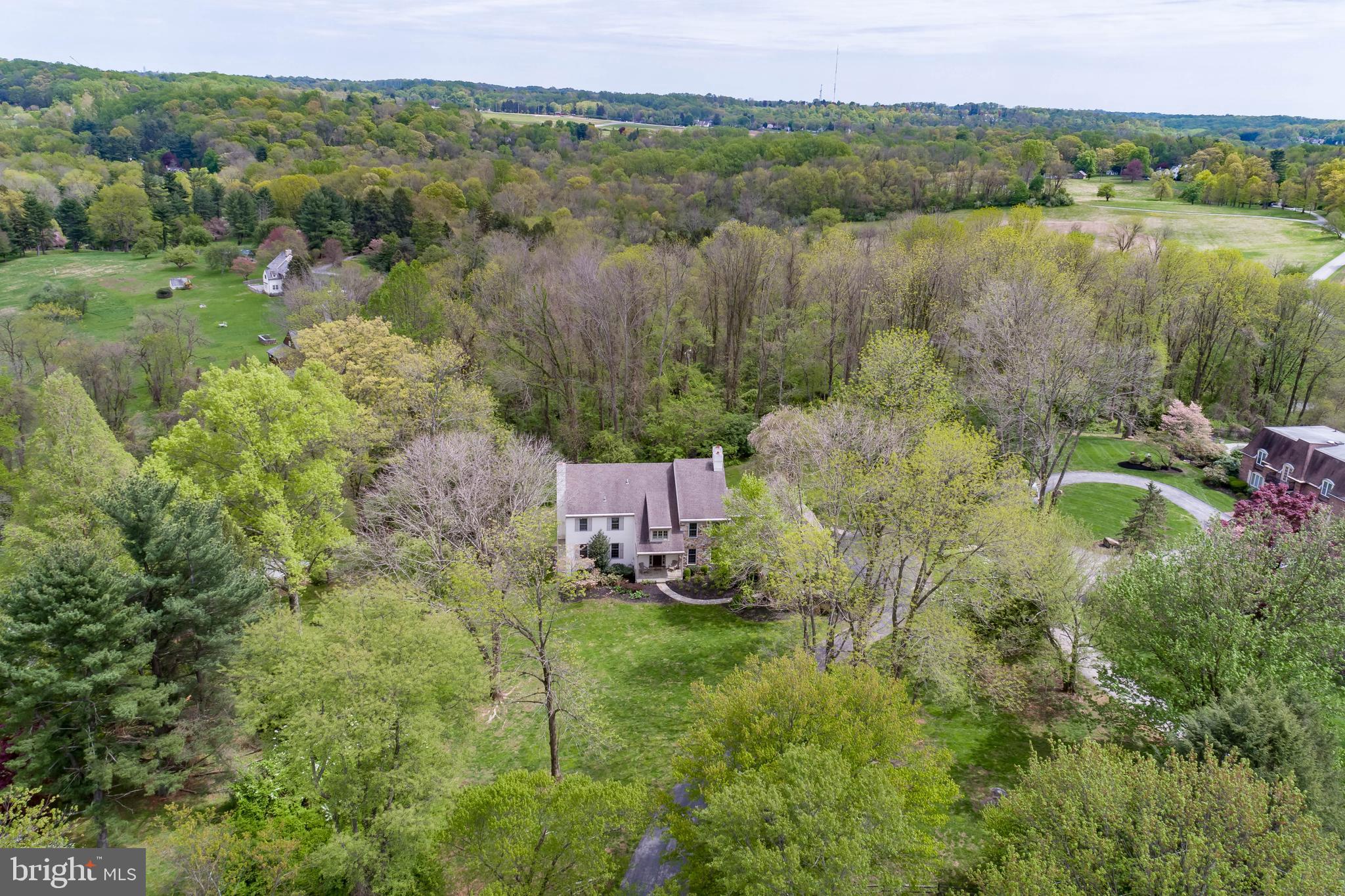 41 Old Covered Bridge Road Newtown Square, PA 19073 - Photo 3 of 39