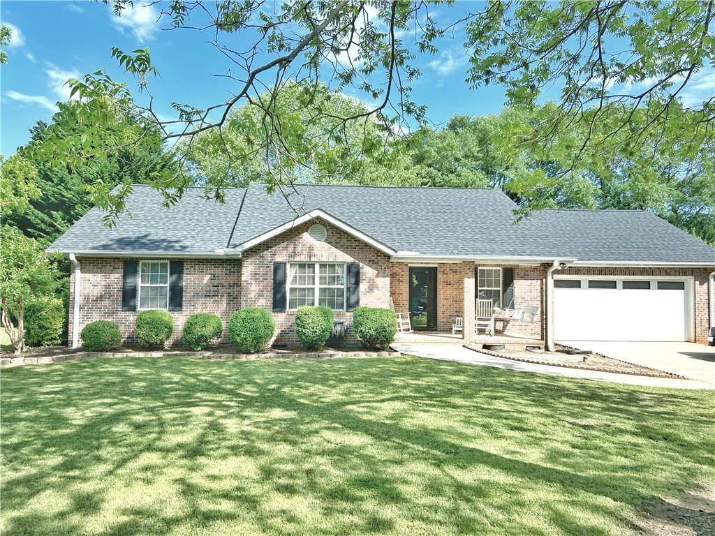 416 Westover Road Anderson, SC 29626 - Photo 1 of 22 Gallery Image 1