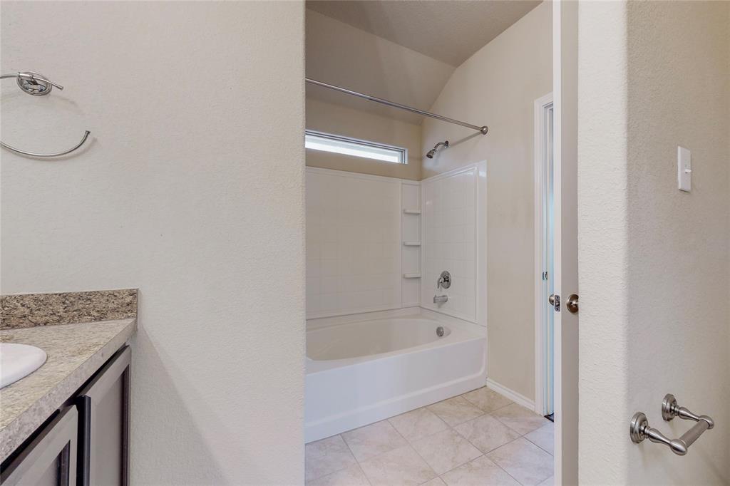 5140 Grayson Ridge Drive Fort Worth, TX 76179 - Photo 26 of 38
