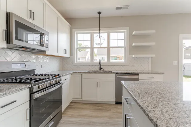 $334,700 | 2748 Kincheloe Court, Evansville, IN 47725