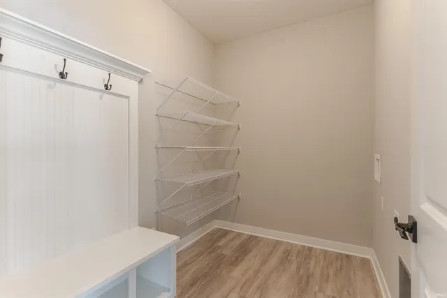 $334,700 | 2748 Kincheloe Court, Evansville, IN 47725